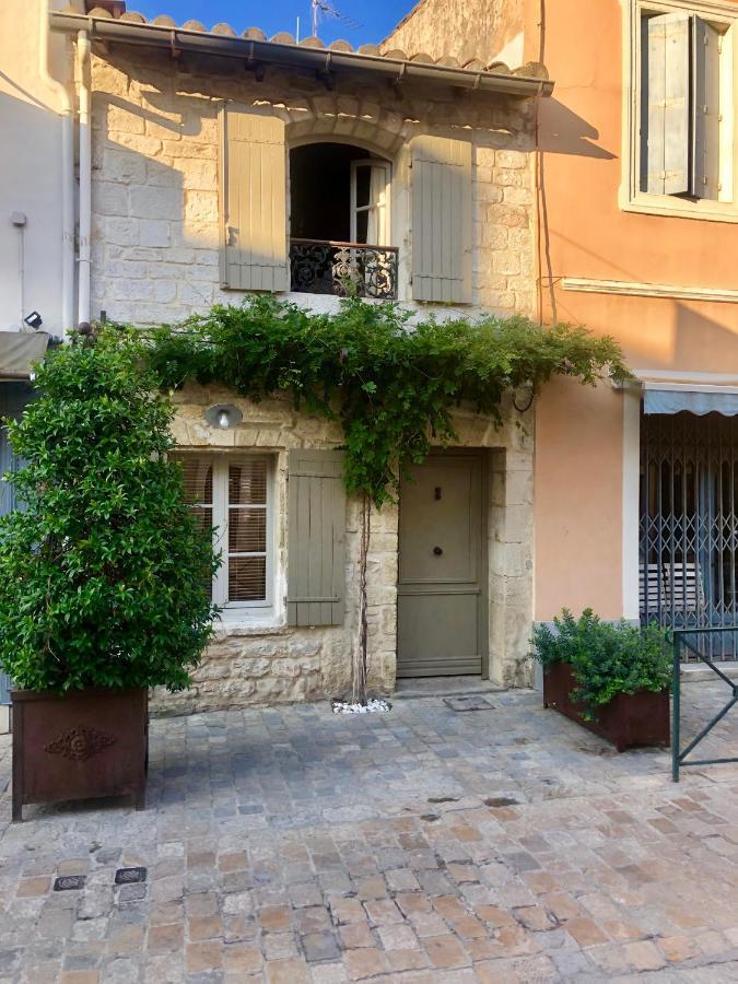 La Maison Dans Les Remparts Villa Aigues-Mortes Exterior photo